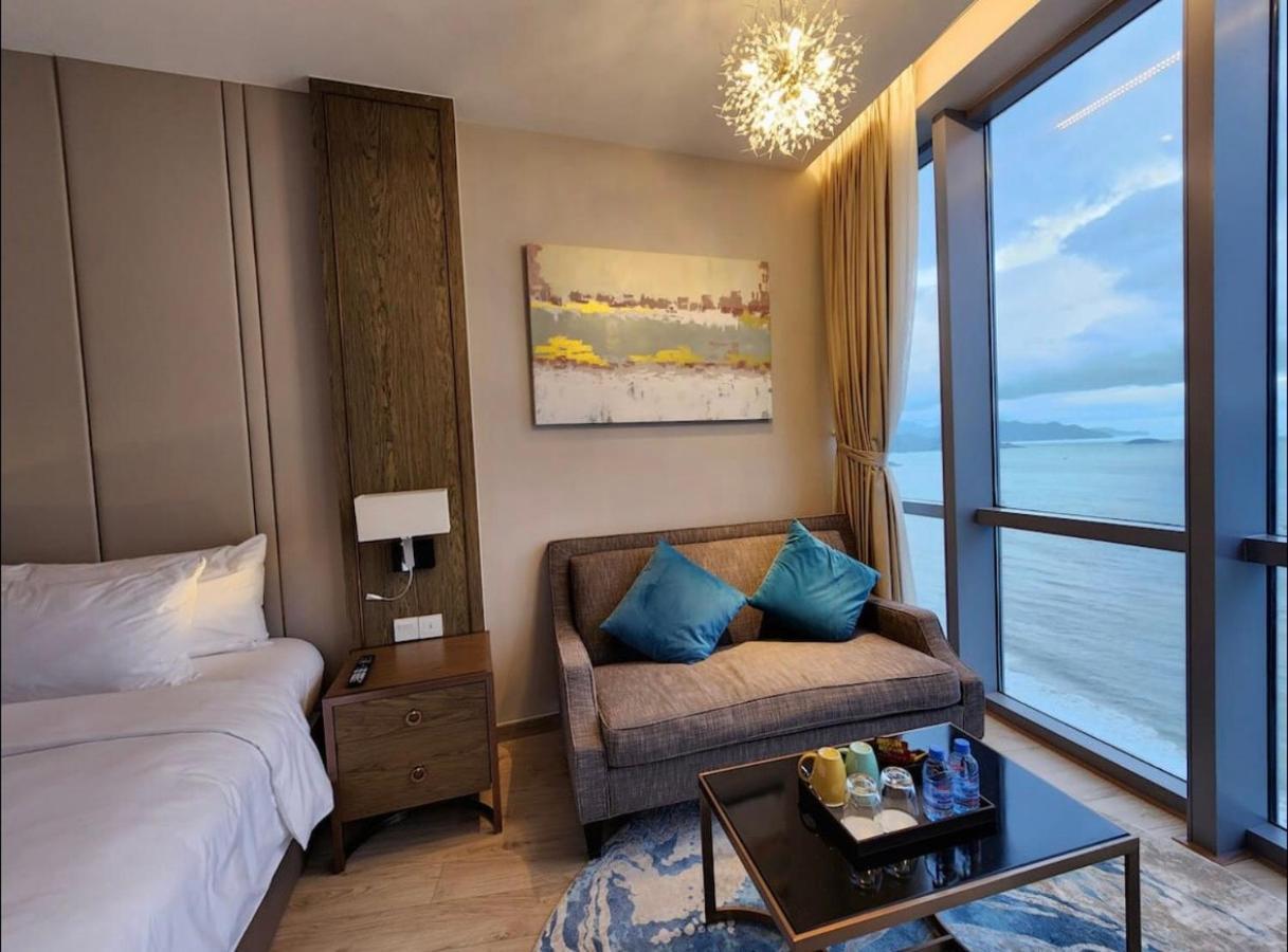 Panorama Beachfront Nha Trang Exterior photo